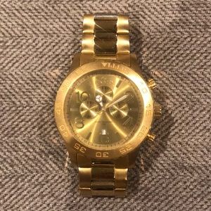 Gold Invicta Watch (men’s)